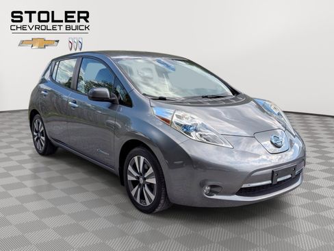 Used 2015 Nissan Leaf SL w/ Premium Package FWD image 7