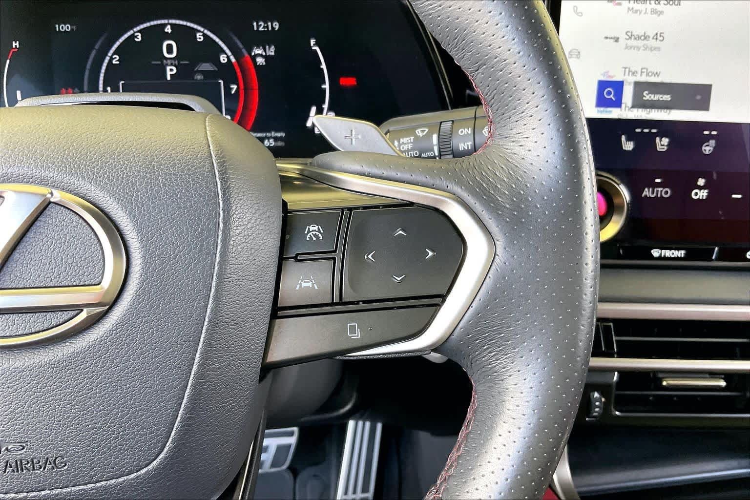 Used 2023 Lexus RX 350 F Sport w/ Cold Area Package AWD/4WD image 23