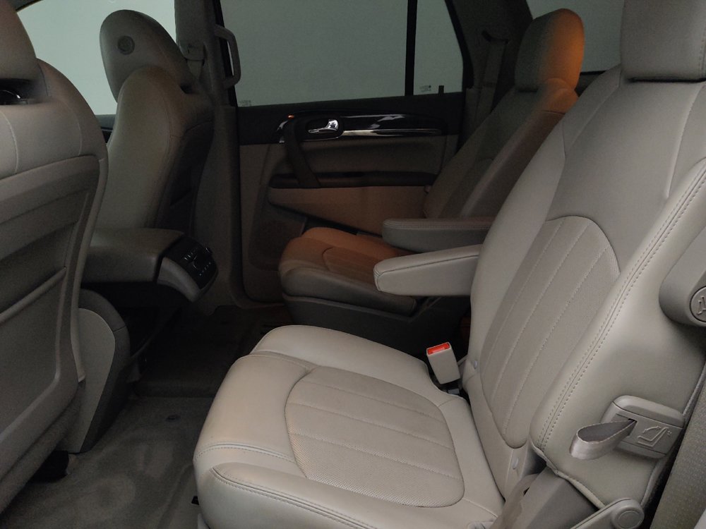 Used 2017 Buick Enclave Leather FWD image 18