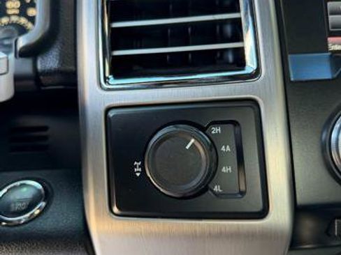 Used 2015 Ford F150 Platinum w/ Trailer Tow Package AWD/4WD image 23
