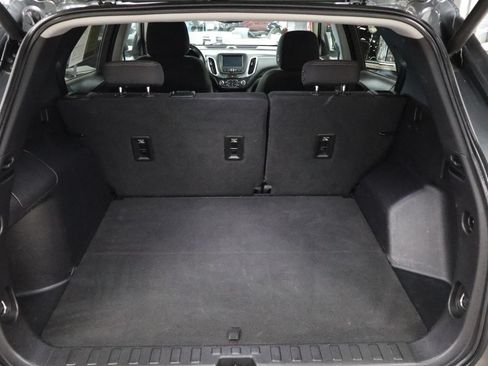 Used 2018 Chevrolet Equinox LT FWD image 18