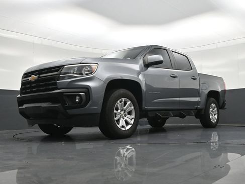 Used 2022 Chevrolet Colorado LT w/ LT Convenience Package RWD image 24
