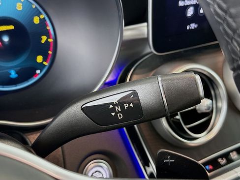 Used 2022 Mercedes-Benz GLC 300 GLC 300 image 17