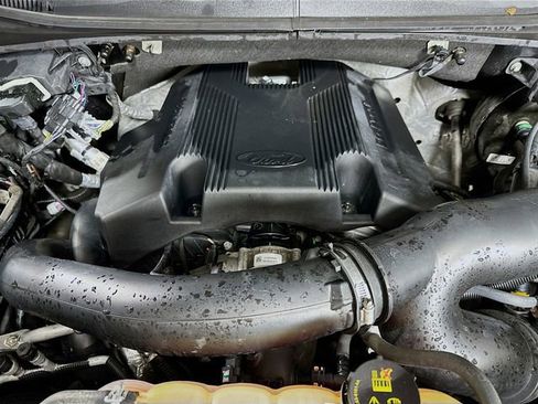 Used 2018 Ford F150 XLT w/ Equipment Group 302A Luxury image 29