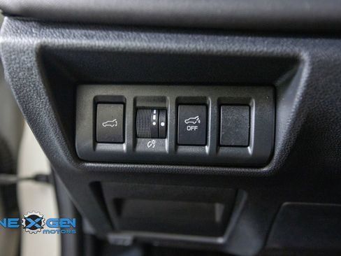 Used 2022 Subaru Outback Wilderness w/ Wilderness Package AWD/4WD image 13