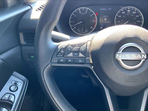 Used 2025 Nissan Sentra S FWD image 24