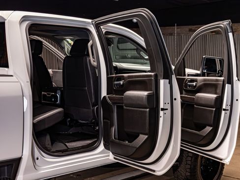 Used 2023 Chevrolet Silverado 3500 LTZ w/ LTZ Plus Package image 31