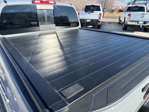 Used 2023 Nissan Frontier PRO-4X w/ Pro-4X Premium Package image 26