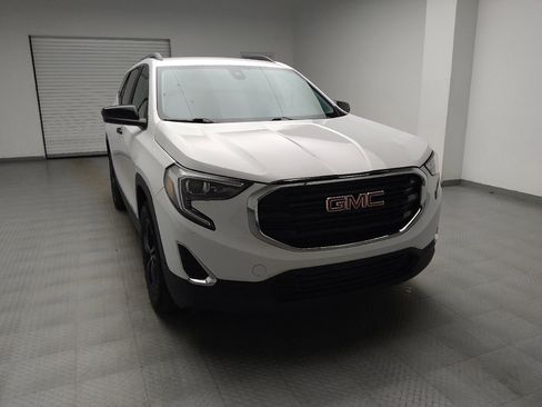 Used 2021 GMC Terrain SLE w/ Driver Convenience Package FWD image 14