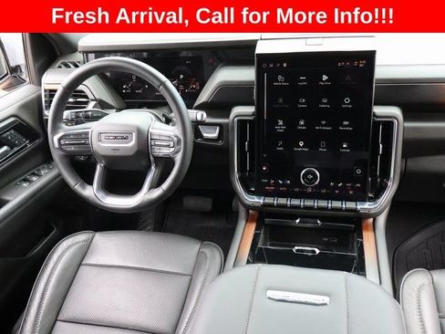 Used 2026 GMC Yukon Denali AWD/4WD image 13
