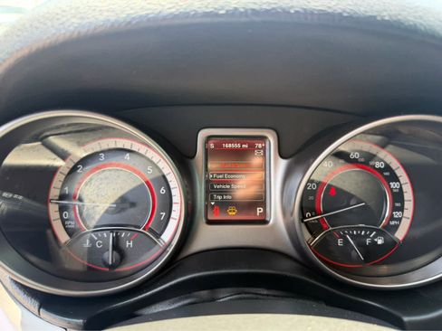 Used 2018 Dodge Journey Crossroad AWD/4WD image 29