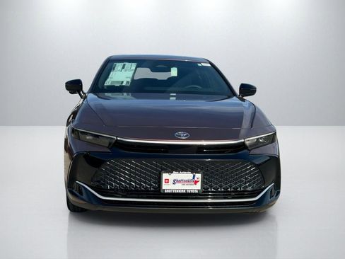 New 2026 Toyota Crown XLE image 2