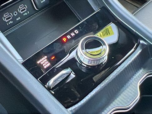 New 2025 Jeep Grand Cherokee L Limited w/ Luxury Tech Group II image 30