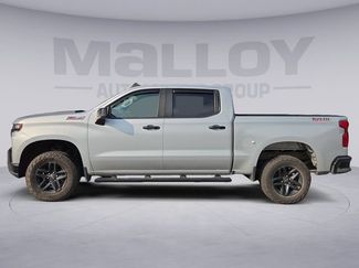 Used 2021 Chevrolet Silverado 1500 LT Trail Boss w/ LPO, Dark Essentials Package AWD/4WD video 2