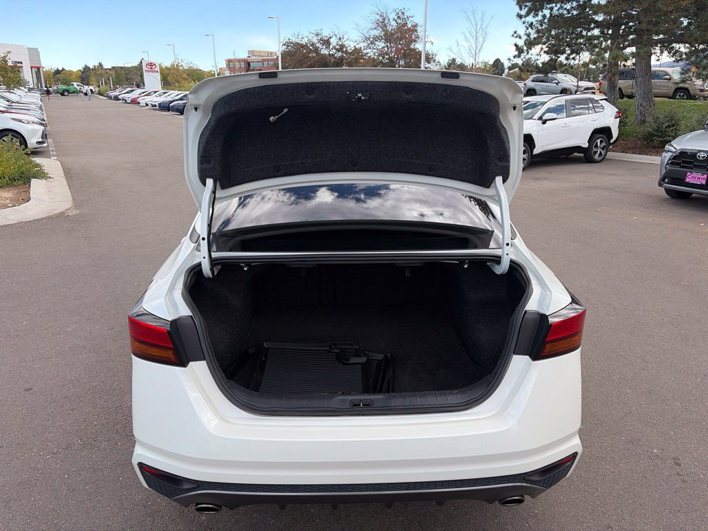 Used 2019 Nissan Altima 2.5 SR w/ SR Premium Package AWD/4WD image 17