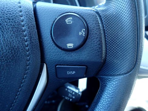 Used 2013 Toyota RAV4 XLE image 17