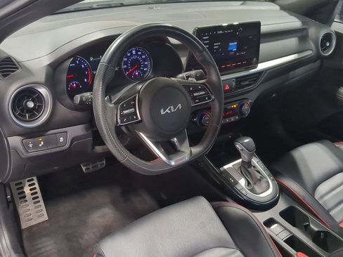 Used 2023 Kia Forte GT w/ GT2 Package image 12