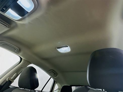 Used 2021 Subaru Crosstrek 2.0i Premium w/ Popular Package #3 image 21