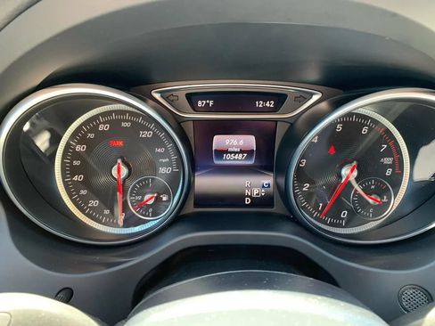Used 2018 Mercedes-Benz CLA 250 image 19