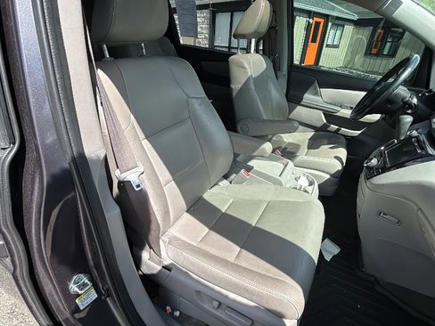 Used 2015 Honda Odyssey EX-L image 14