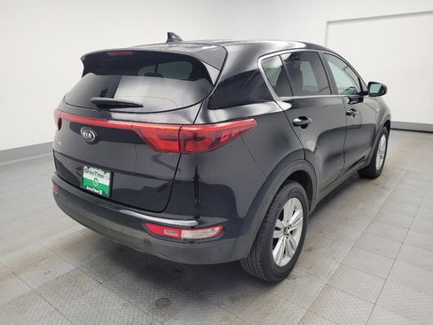 Used 2017 Kia Sportage LX image 9
