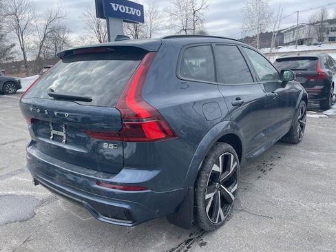 New 2026 Volvo XC60 B5 Ultra w/ Climate Package image 3