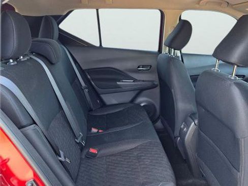 Certified 2024 Nissan Kicks SV image 12