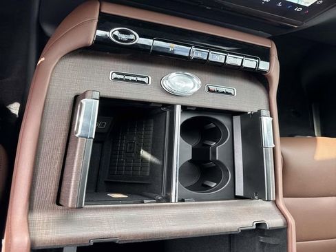 New 2026 Lincoln Navigator L Reserve AWD/4WD image 24