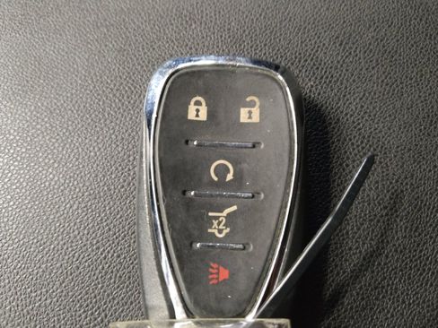 Used 2020 Chevrolet Equinox LT AWD/4WD image 32