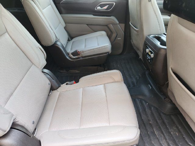 Used 2021 GMC Yukon XL SLT w/ SLT Premium Package AWD/4WD image 31