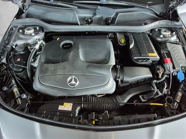 Used 2014 Mercedes-Benz CLA 250 image 23