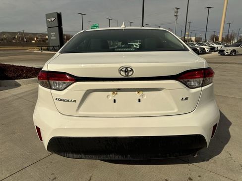 Used 2024 Toyota Corolla LE image 5