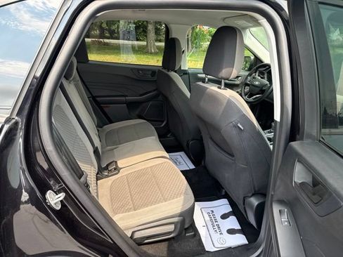 Certified 2022 Ford Escape SE w/ SE Sport Appearance Package AWD/4WD image 14