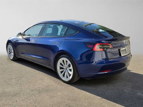 Used 2023 Tesla Model 3 Standard Range RWD image 5