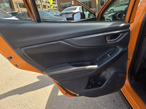 Used 2018 Subaru Crosstrek 2.0i Limited image 19