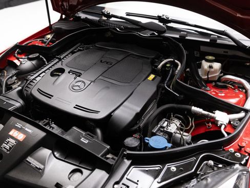 Used 2013 Mercedes-Benz E 350 4MATIC Coupe image 38