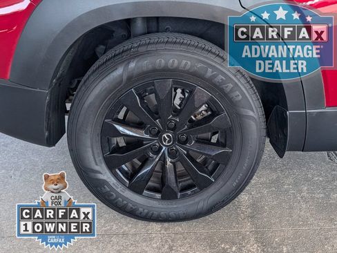 Certified 2025 MAZDA CX-50 AWD 2.5 S w/ Premium Package image 4