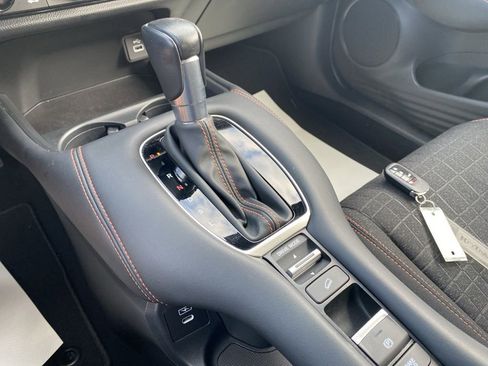 Used 2024 Honda HR-V Sport image 29