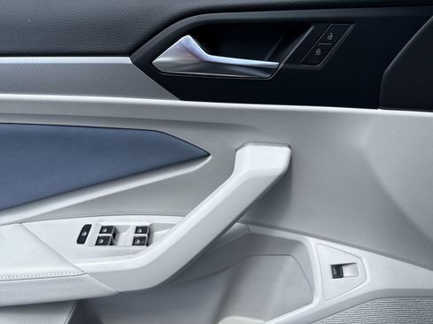 New 2025 Volkswagen Jetta SE image 15