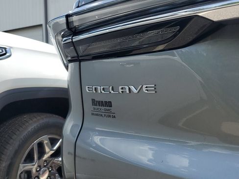 New 2026 Buick Enclave Avenir w/ Super Cruise Package FWD image 9