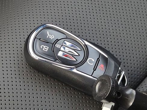 New 2026 Buick Envista Avenir image 36