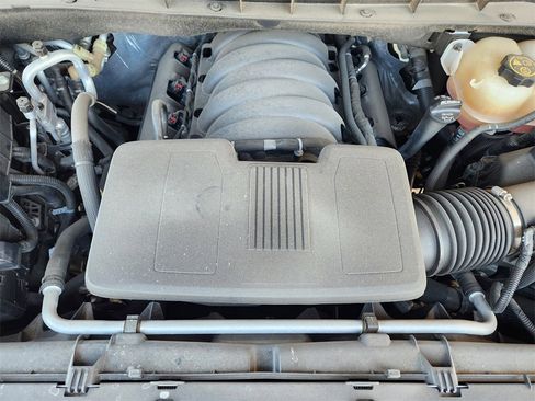 Certified 2022 Chevrolet Tahoe RST w/ Sport Performance Package image 31