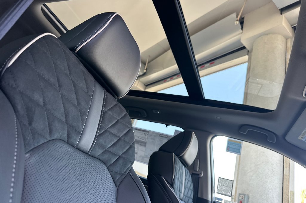 New 2026 Honda Pilot Elite image 18