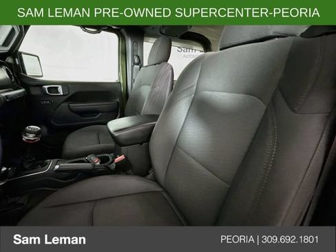 Used 2022 Jeep Wrangler Sport AWD/4WD image 19