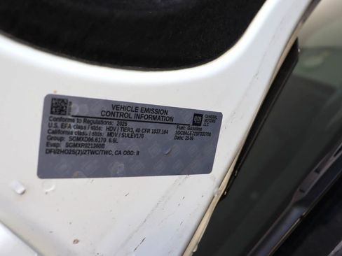 Used 2025 Chevrolet Silverado 2500 W/T w/ WT Convenience Package RWD image 7