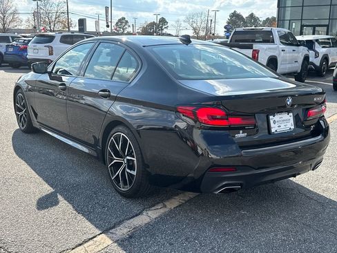 Used 2023 BMW 530i w/ M Sport Package image 5