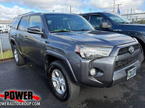 Used 2018 Toyota 4Runner SR5 Premium image 1