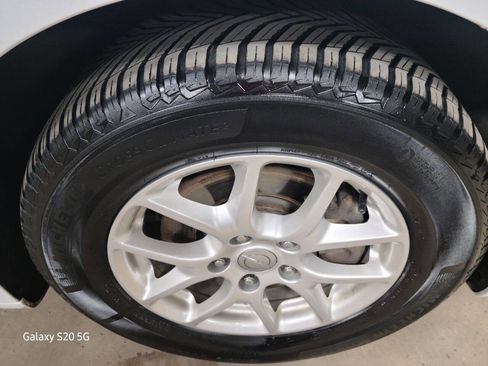 Used 2017 Chrysler Pacifica LX image 13