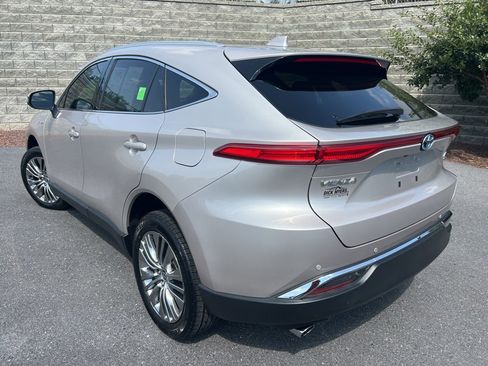 Used 2021 Toyota Venza Limited w/ Advanced Technology Package image 24