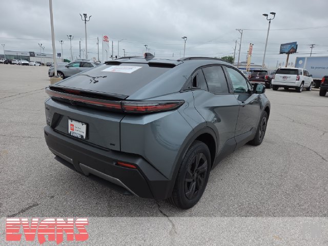 Certified 2026 Toyota C-HR AWD/4WD image 27